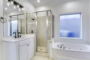 216 Hide A Way Dr, Mabank, TX 75156 - Photo 14