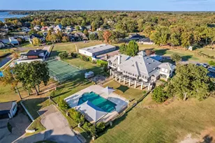 216 Hide A Way Dr, Mabank, TX 75156 - Photo 34