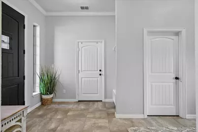 337 Kingdom, Lindale, TX 75771 - Photo 4