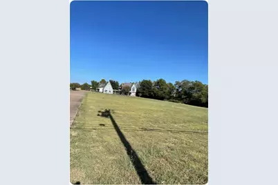 1910 S Westmoreland Road, Glenn Heights, TX 75154 - Photo 1