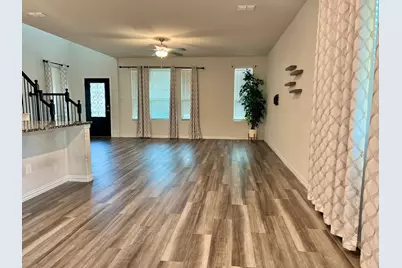 4105 Stockyard Station, Sachse, TX 75048 - Photo 4