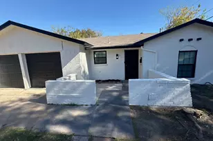 3005 Farrell Ln, Fort Worth, TX 76119 - Photo 2