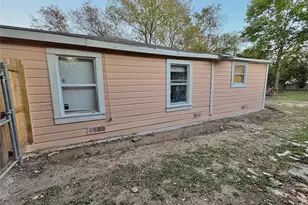 3232 Springview Ave, Dallas, TX 75216 - Photo 6