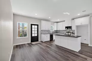 500 Ennis Scott St, Ferris, TX 75125 - Photo 6