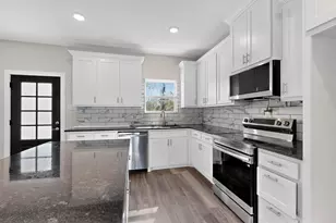 500 Ennis Scott St, Ferris, TX 75125 - Photo 8