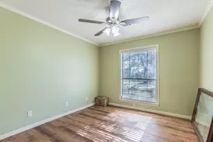 2622 Kendall Ln, Waco, TX 76705 - Photo 24