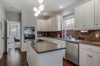 7915 Enclave Way, Dallas, TX 75218 - Photo 14