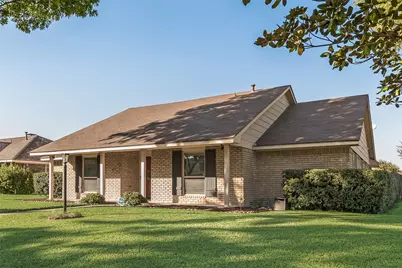 1923 Baylor Drive, Richardson, TX 75081 - Photo 2