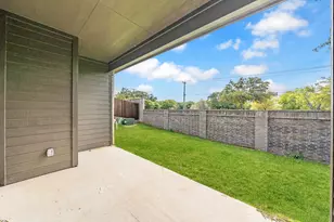 6428 St George Ct, North Richland Hills, TX 76180 - Photo 4