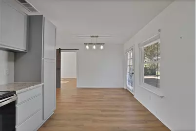 715 E Avenue F, Midlothian, TX 76065 - Photo 26