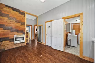 1216 Wesley St, Greenville, TX 75401 - Photo 14