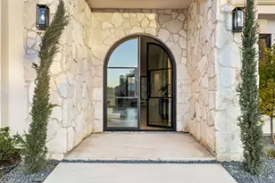702 Mockingbird Ln, Coppell, TX 75019 - Photo 2