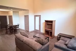 2410 S 2nd St, Waco, TX 76706 - Photo 10