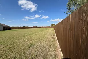 4905 Sagerun Dr, Princeton, TX 75407 - Photo 22