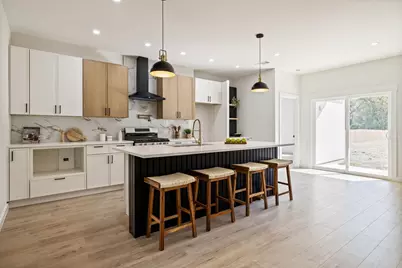 714 W Gross Street, Mesquite, TX 75149 - Photo 4