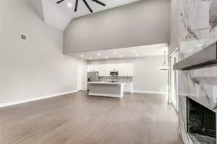 22 Lincolnshire Cir, Bedford, TX 76021 - Photo 4