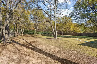2239 E Tuck Street, Sherman, TX 75090 - Photo 28