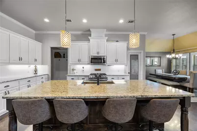 113 Treys Way, Godley, TX 76044 - Photo 16