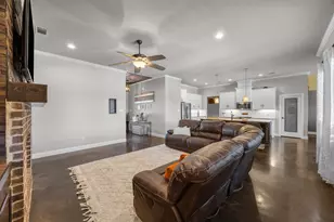 113 Treys Way, Godley, TX 76044 - Photo 10