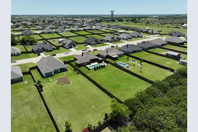 113 Treys Way, Godley, TX 76044 - Photo 38