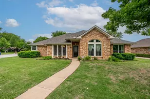 2516 Pepper Tree Cir, McKinney, TX 75072 - Photo 1