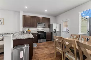 401 Thompson Pl, Everman, TX 76140 - Photo 8
