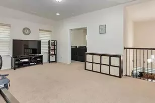 913 Yarrow St, Little Elm, TX 75068 - Photo 8