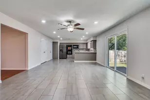 5718 Trailwood Dr, Dallas, TX 75241 - Photo 12