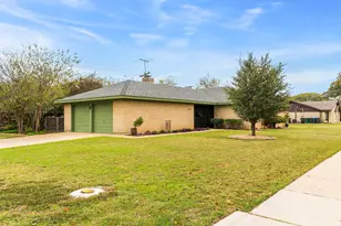 5651 Woodway Dr, Fort Worth, TX 76133 - Photo 2
