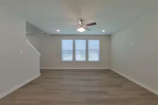 2552 Finch Holw Dr, McKinney, TX 75071 - Photo 4