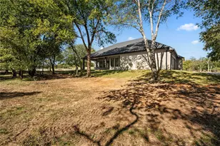 152 N Big Red Way, China Spring, TX 76633 - Photo 28