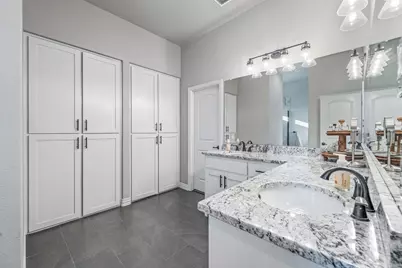 1077 Eagles Bluff Drive, Weatherford, TX 76087 - Photo 20