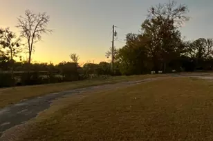 1617 Florence Dr, Azle, TX 76020 - Photo 6