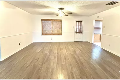 1822 Finley Road, Irving, TX 75062 - Photo 8