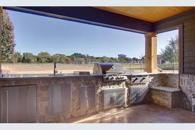 1007 Bentwater Parkway, Granbury, TX 76049 - Photo 30