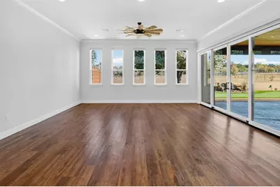 1007 Bentwater Parkway, Granbury, TX 76049 - Photo 14