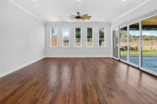 1007 Bentwater Pkwy, Granbury, TX 76049 - Photo 14