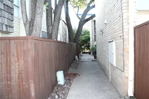 2702 Douglas Ave, Dallas, TX 75219 - Photo 18