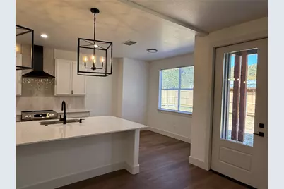 514 NE 6th Avenue, Mineral Wells, TX 76067 - Photo 8