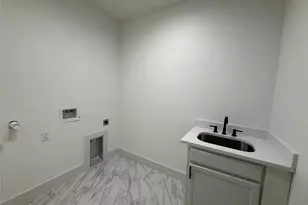 514 NE 6th Ave, Mineral Wells, TX 76067 - Photo 14