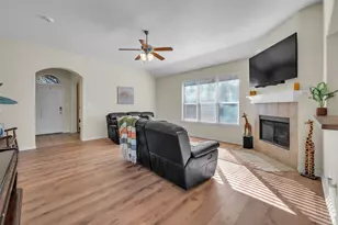 4328 Twinleaf Dr, Fort Worth, TX 76036 - Photo 4