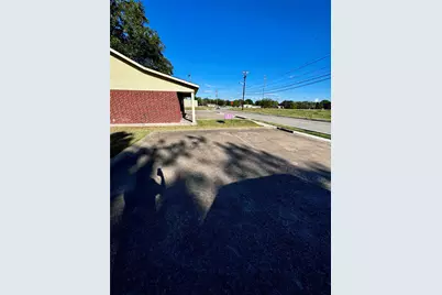 1702 Stanford Street, Greenville, TX 75401 - Photo 10