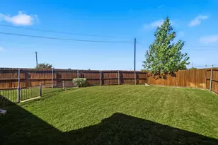 3001 Bella Lago Dr, Fort Worth, TX 76177 - Photo 26