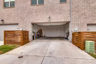 532 Ballustrade Dr, Irving, TX 75039 - Photo 24