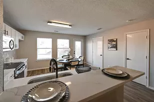 7010 Cottonwood Cir, Sachse, TX 75048 - Photo 8