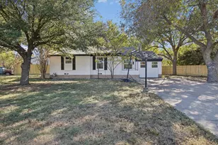 1626 Crest Ridge Dr, Dallas, TX 75228 - Photo 2