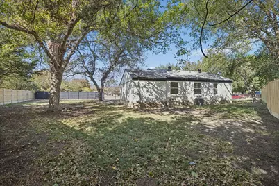 1626 Crest Ridge Drive, Dallas, TX 75228 - Photo 32