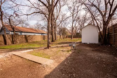 628 S Westmoreland Road, Dallas, TX 75211 - Photo 16