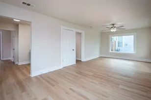 628 S Westmoreland Rd, Dallas, TX 75211 - Photo 4