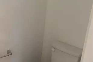 9927 Schramm St, Irving, TX 75063 - Photo 10